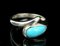 Appraisal: A Contemporary Styled Sterling Silver And Turquoise Ring A contemporary