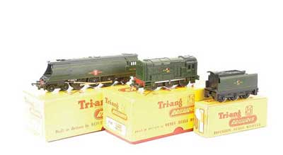 Appraisal: Triang TT BR green Steam and Diesel Locos comprising T