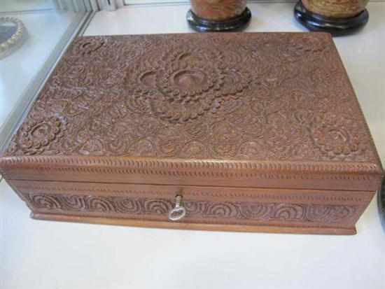 Appraisal: CHIP CARVED BOX