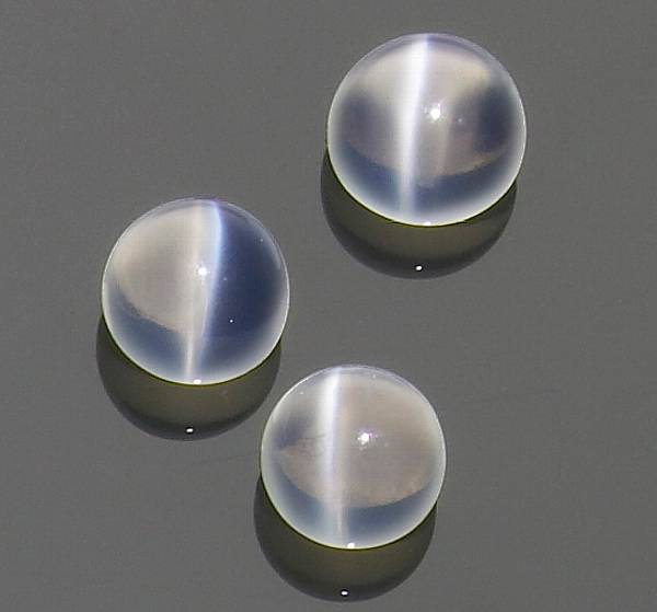 Appraisal: Suite of Three Cat s Eye Moonstones Burma Three circular