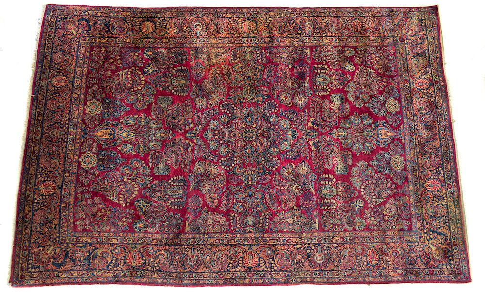 Appraisal: Antique Sarouk Oriental Rug Good condition with normal wear Please