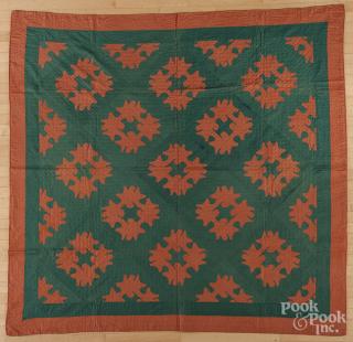 Appraisal: Pieced and appliqu quilt late th c '' x ''