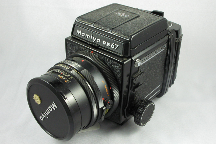 Appraisal: A PROFESSIONAL PHOTOGRAPHER'S CAMERA a Mamiya RB- Camera System with