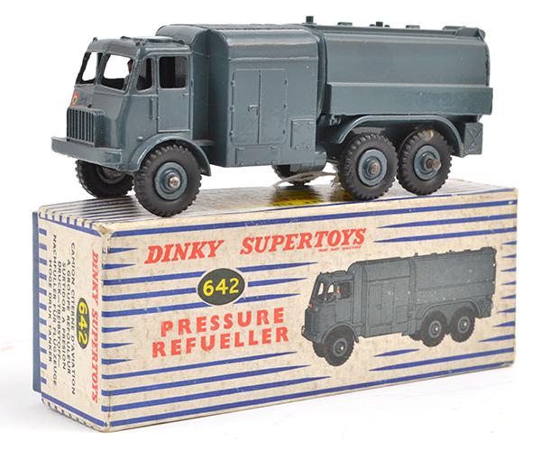 Appraisal: DINKY SUPERTOYS PRESSURE REFUELLER VG BOX VG DINKY SUPERTOYS PRESSURE