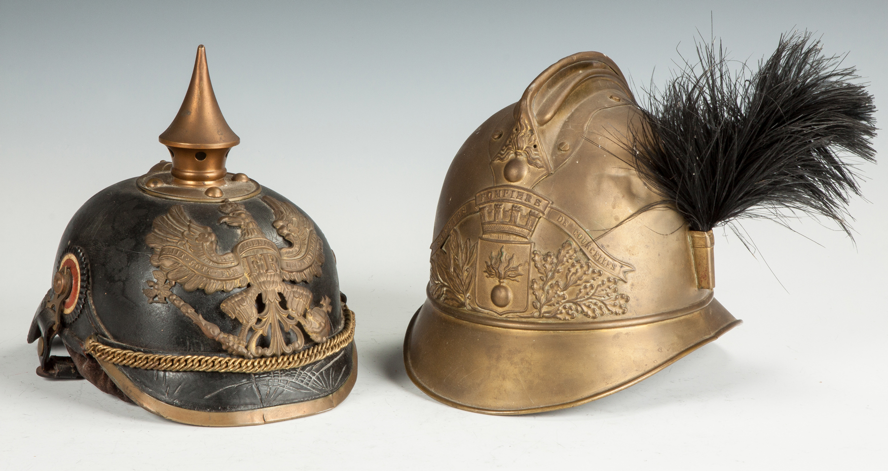 Appraisal: French Fire Helmet Embossed brass with plume