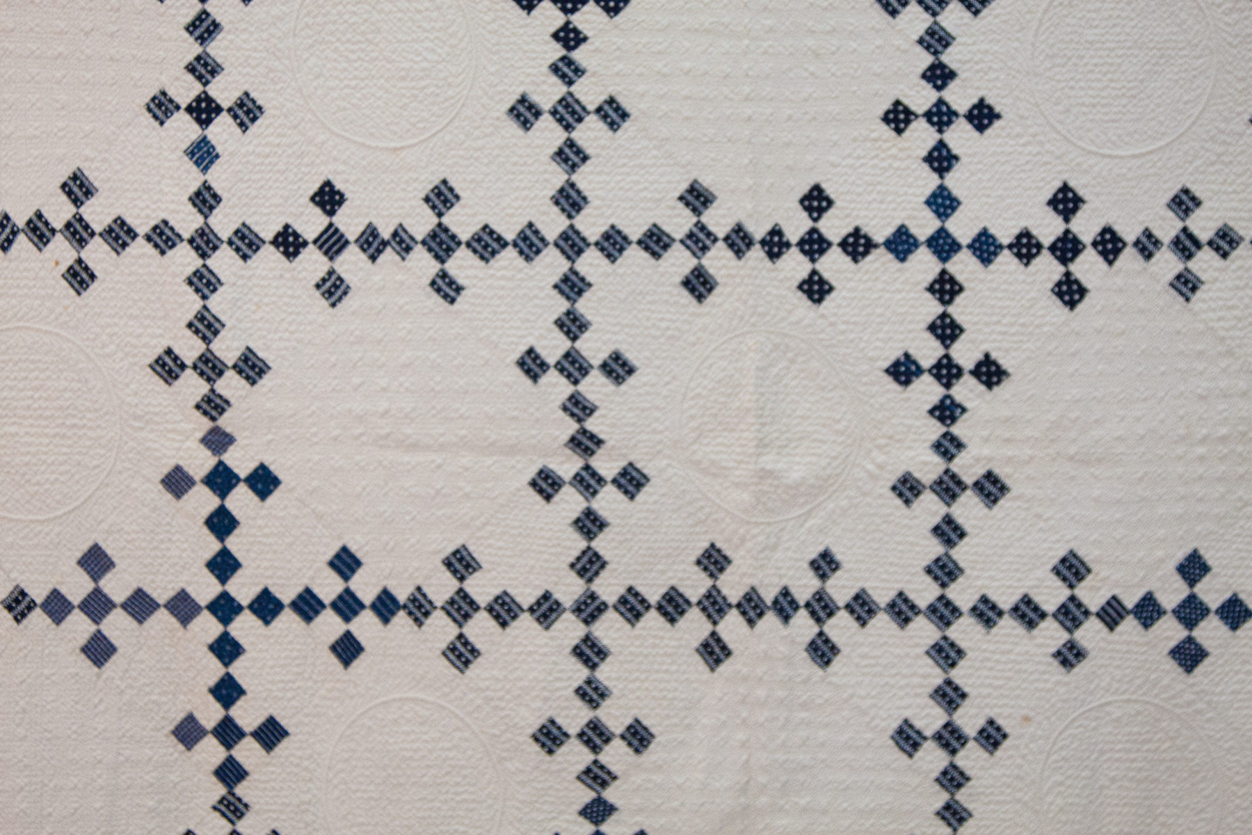 Appraisal: Pieced Quilt with Blue Irish Chain C -