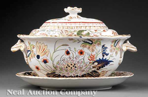 Appraisal: A Mason's Ironstone Water Lily Pattern Tureen and Undertray c