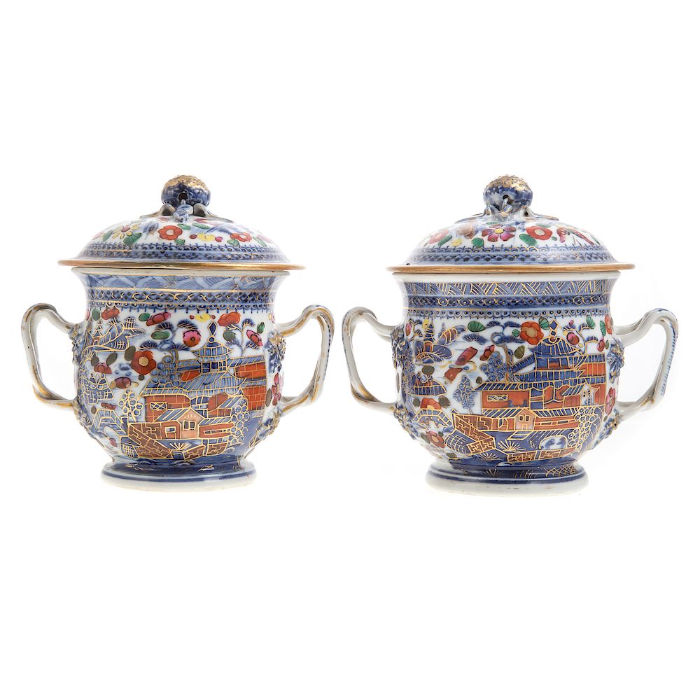 Appraisal: Pair Chinese Export covered sugar bowls second half- th century