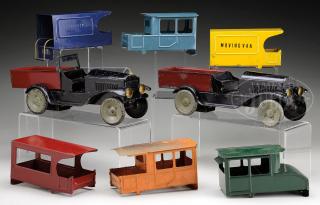 Appraisal: TIN CONVERTIBLE AUTO SET NUMBER BY NEFF-MOON TOY COMPANY By