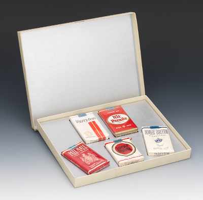 Appraisal: The American Tobacco Company Boxed Holiday Set A stockholder holiday