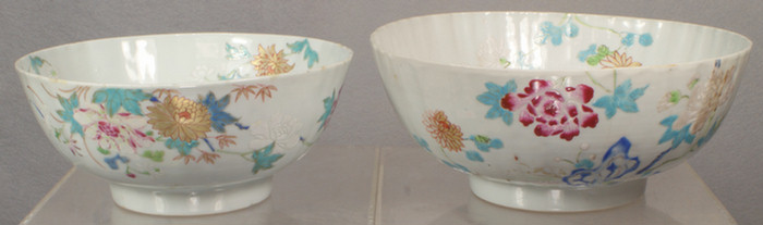 Appraisal: Chinese export porcelain lot of gently ribbed punch bowls in