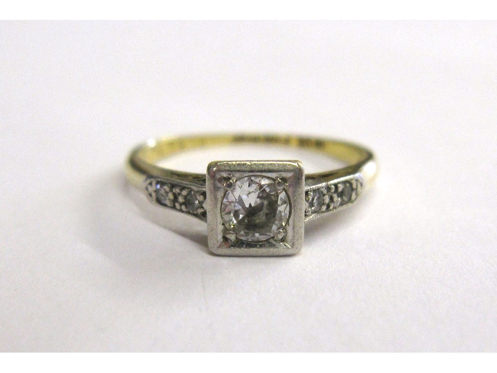 Appraisal: Nineteen forties ct gold and platinum diamond solitaire ring with