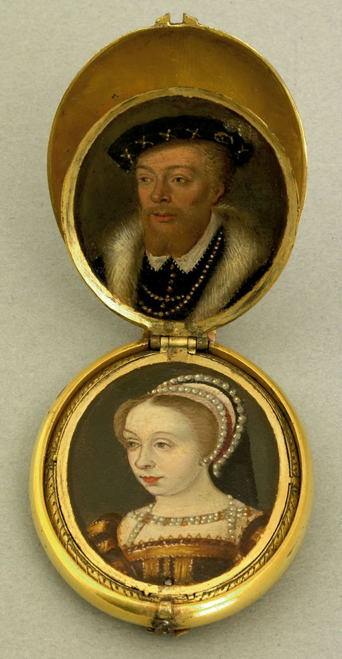 Appraisal: Rare Dutch locket th c with miniature portraits of a