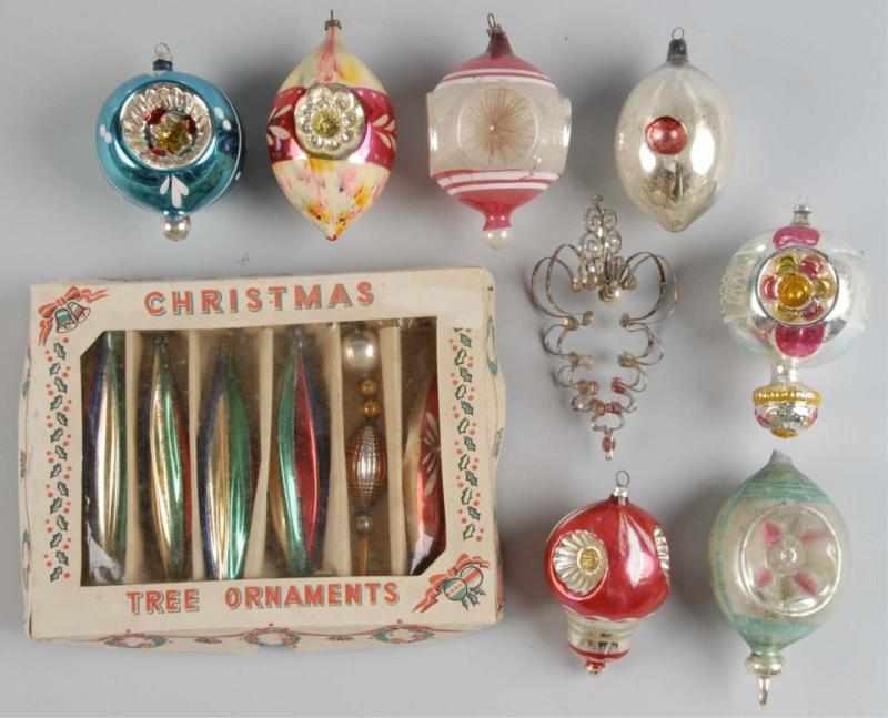 Appraisal: Lot of Glass Christmas Ornaments Description Includes six icicle ornaments