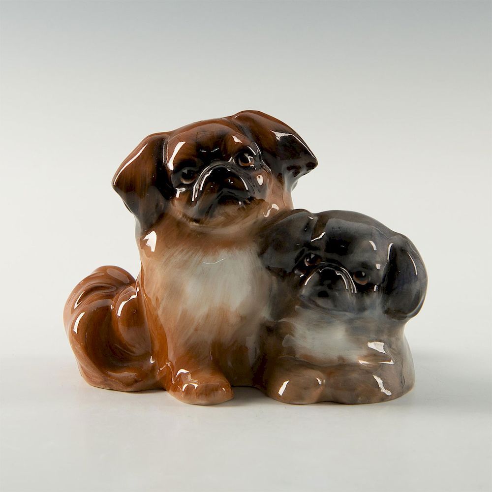 Appraisal: ROYAL DOULTON ANIMAL GROUPING PEKINESE PAIR HN Pair of porcelain