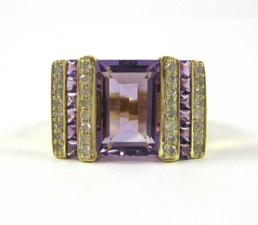 Appraisal: AMETHYST DIAMOND AND TEN KARAT GOLD RING with a row