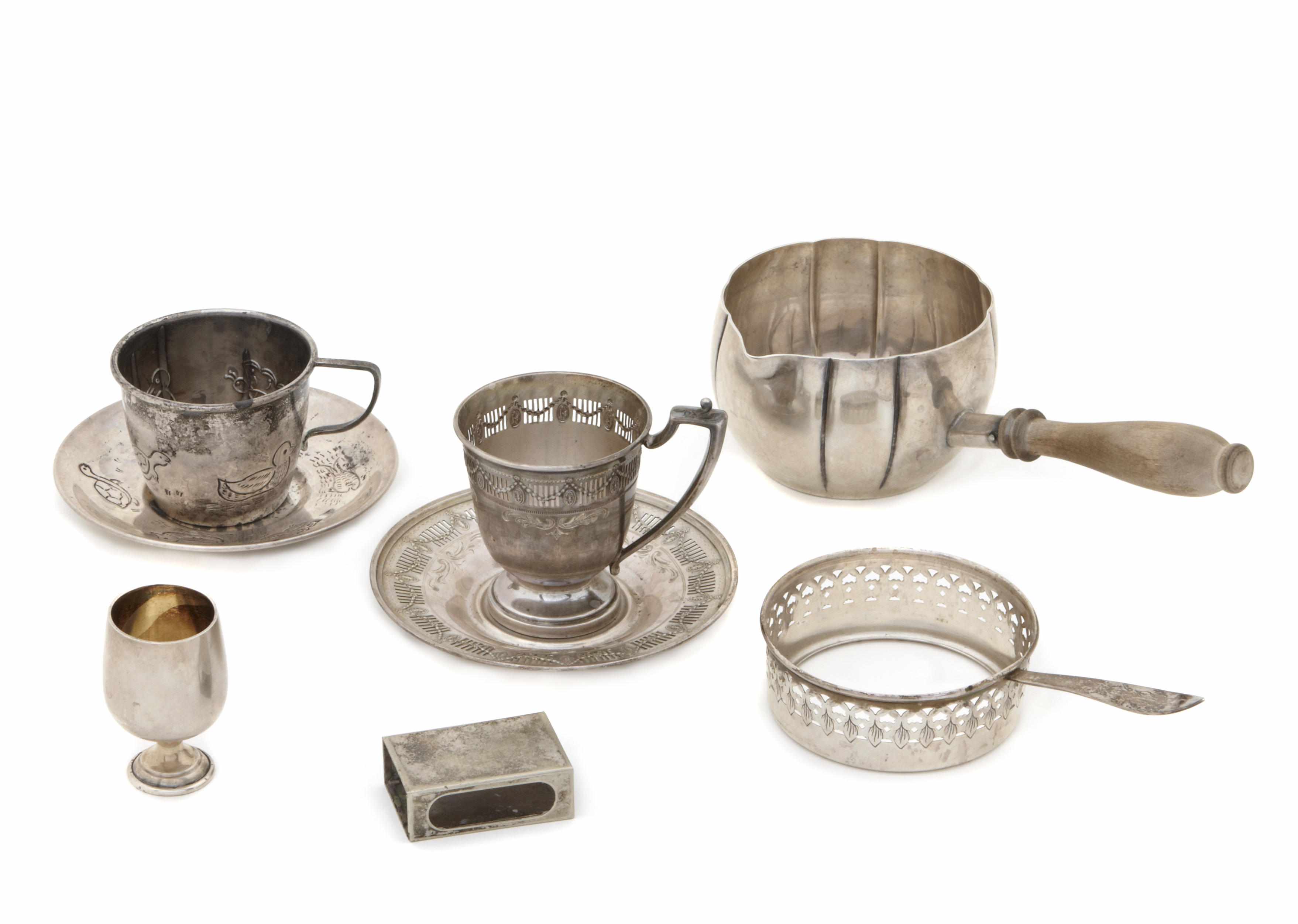 Appraisal: A group of miscellaneous sterling silver table articles Including six