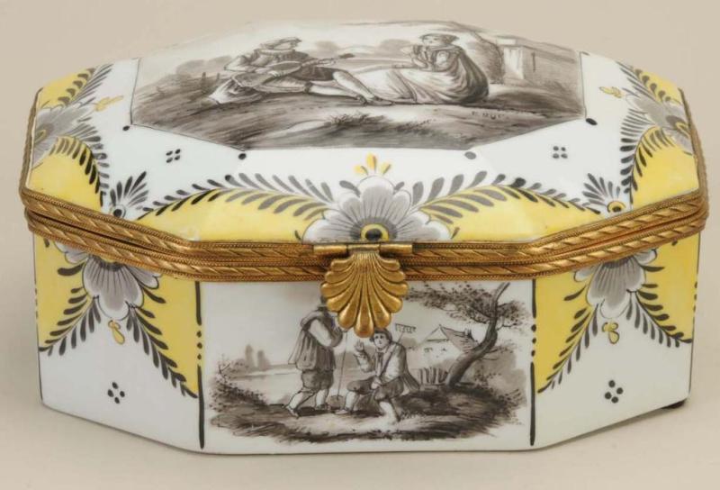 Appraisal: French Porcelain Dome Lid Dresser Box Description th Century With