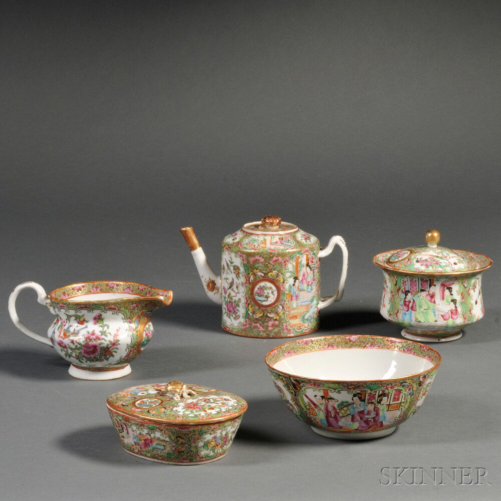 Appraisal: Five Chinese Export Porcelain Table Items mid to late th