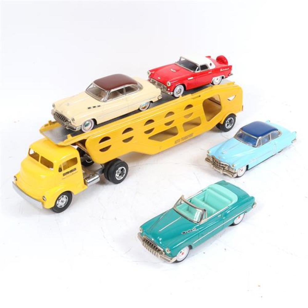 Appraisal: SMITH MILLER TONKA YELLOW PRESSED STEEL TOY AUTO TRANSPORT TRUCK