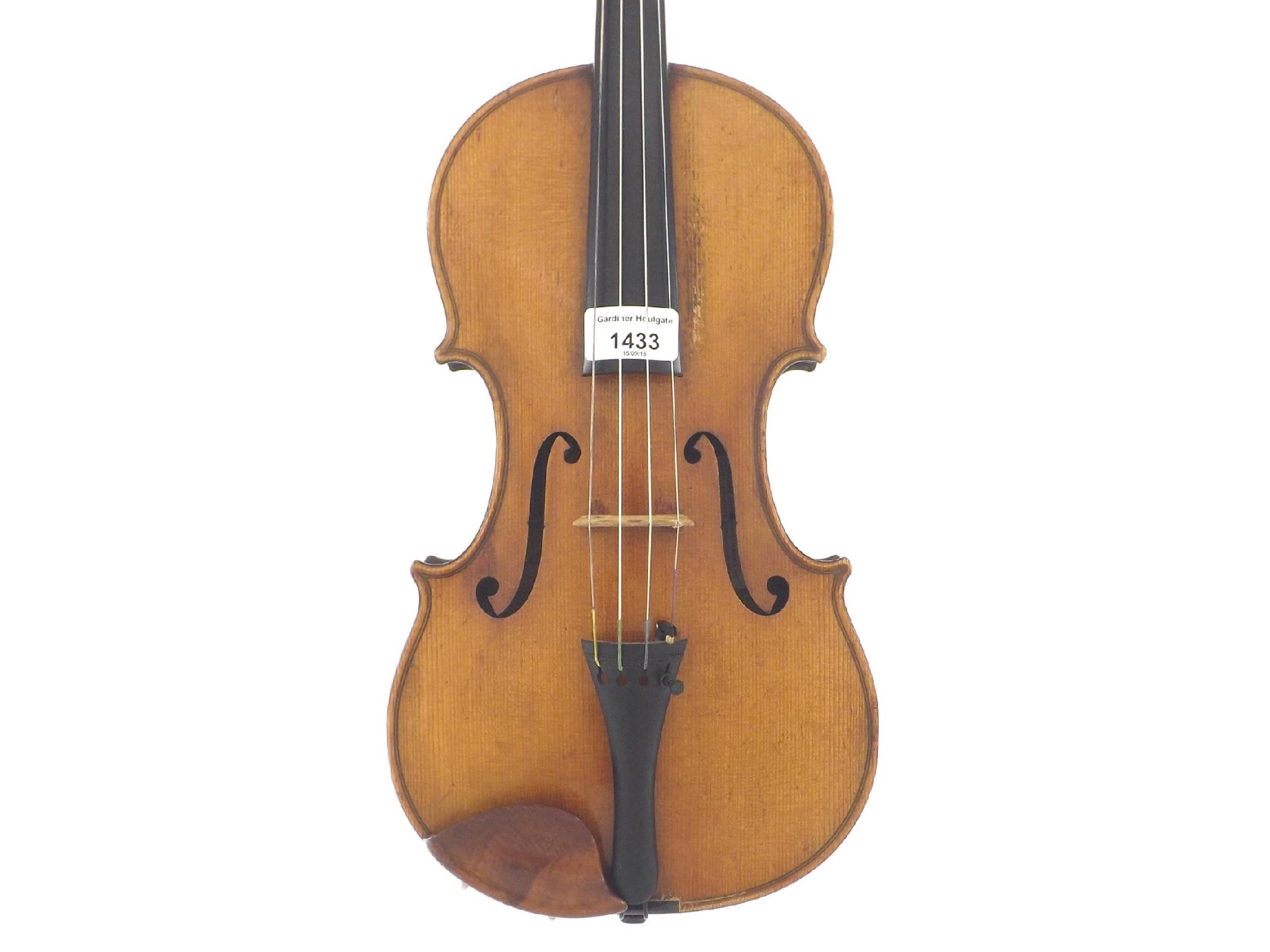 Appraisal: French violin labelled Perfectionne par la Barre d'harmoni Rationnelle B