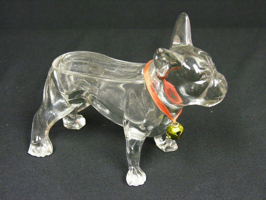 Appraisal: FLINT GLASS CRYSTAL GLASS DOG AND COVER Manufactured by Co-Operative