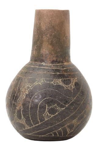 Appraisal: Native American Haley engraved water bottle Caddo Culture Southwest Arkansas