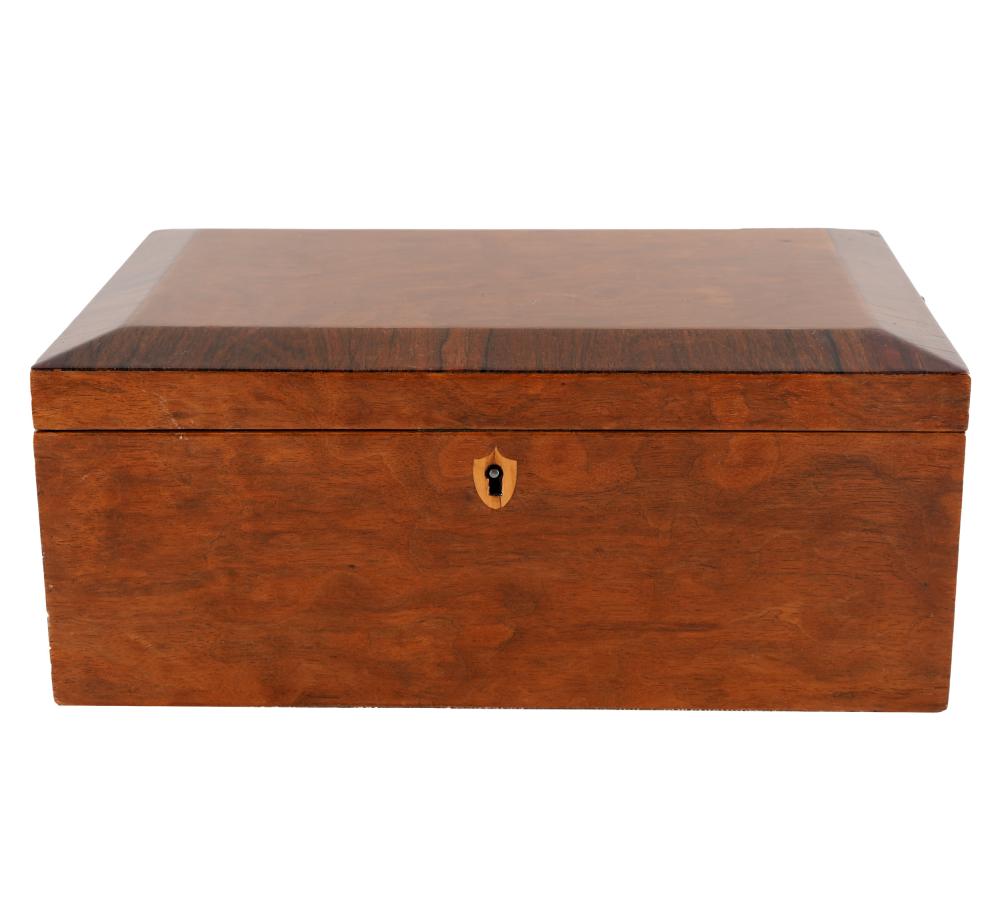 Appraisal: VICTORIAN CROSS-BANDED MAHOGANY TABLE BOXthe hinged lid enclosing a removable