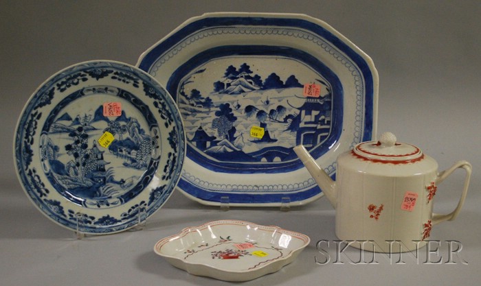 Appraisal: Four Pieces of Chinese Export Porcelain Tableware a teapot shaped