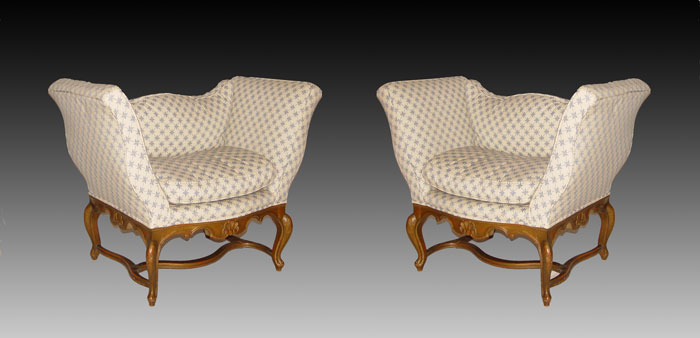 Appraisal: PAIR ITALIAN STYLE CARVED AND UPHOLSTERED WINDOW SEATS Cushion seats