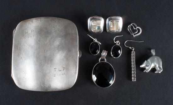 Appraisal: Assorted silver jewelry and accessories together with a K white