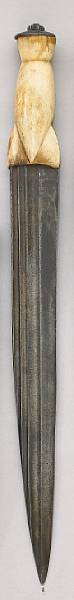 Appraisal: An early bone-hilted Scottish dirk th century The tapered inch