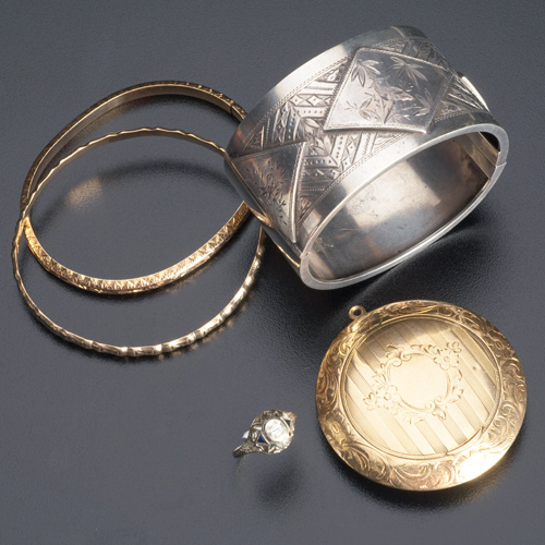 Appraisal: Late th and early th C gold and silver jewelry