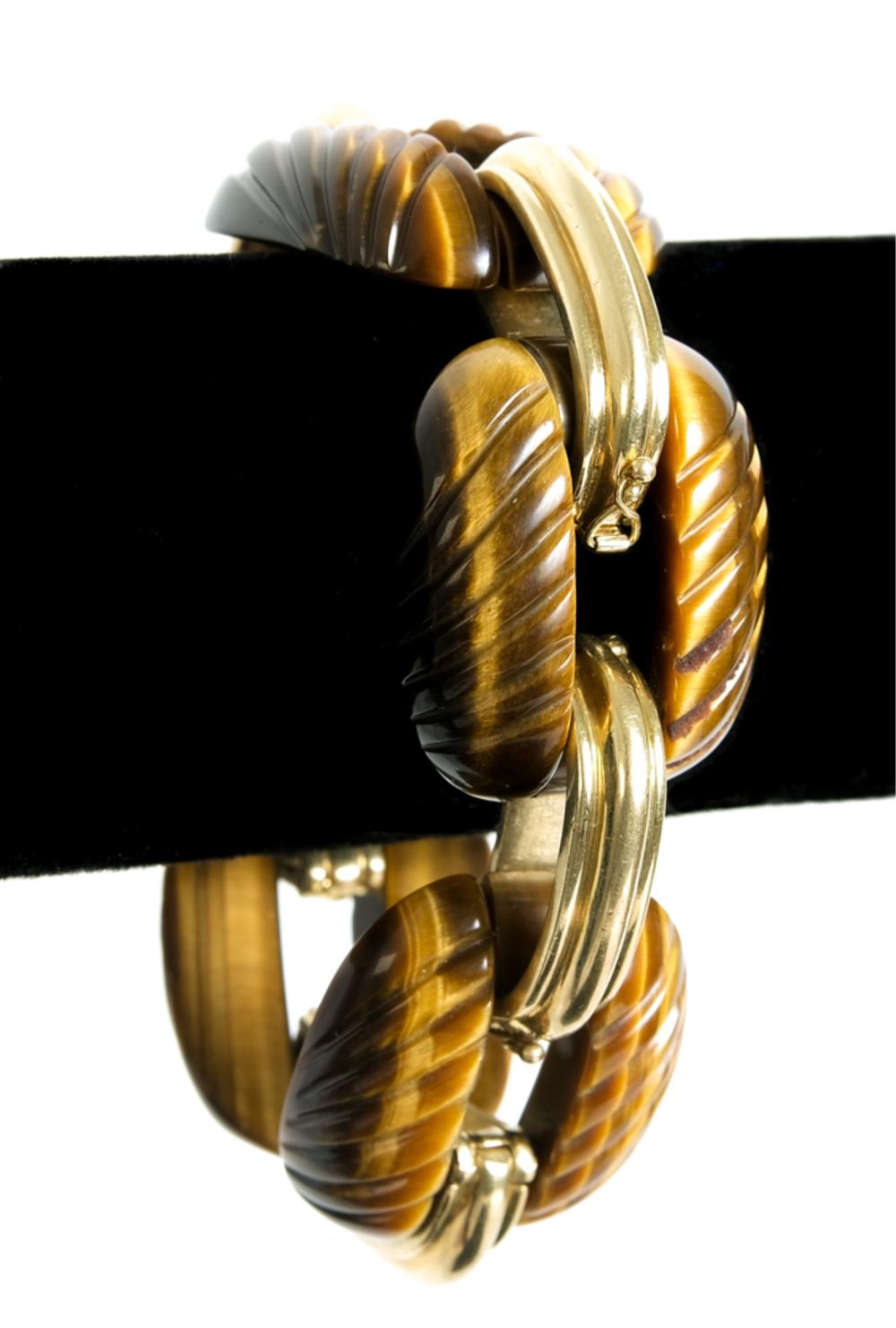 Appraisal: ESTATE K YELLOW GOLD TIGER EYE LINK BRACELET k yellow