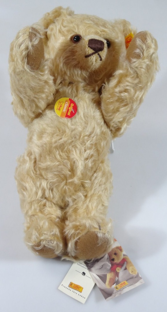 Appraisal: A late thC Steiff blond plush Teddy bear with velvet