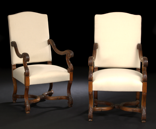 Appraisal: Pair of Regence-Style Mahogany Fauteuils a la Reine early th