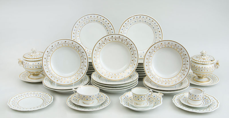 Appraisal: FLIGHT BARR AND BARR PORCELAIN FIFTY-FOUR-PIECE PART DINNER SERVICE Many