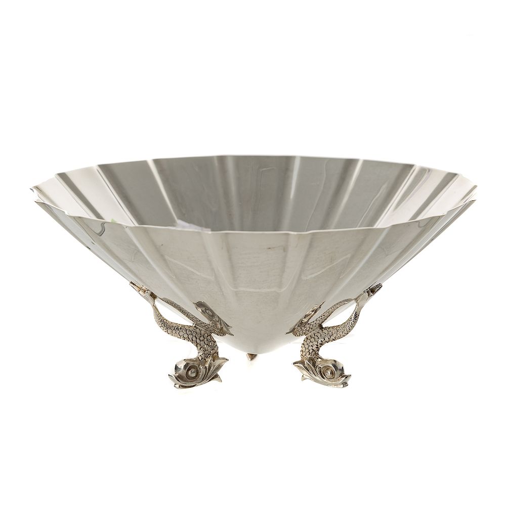 Appraisal: Tiffany Co Sterling Silver Bowl With aldine dolphin-form feet pattern