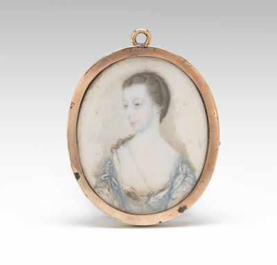 Appraisal: A Miniature Portrait of a Lady Charmingly demure lady wearing