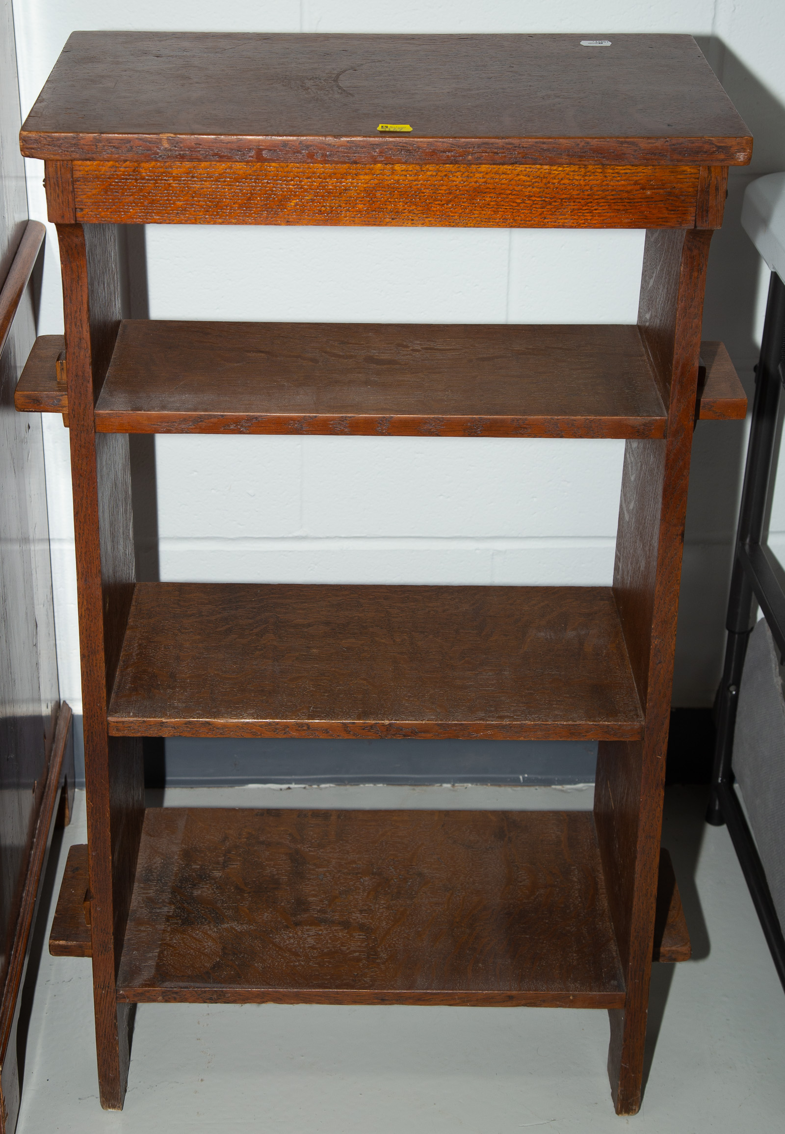 Appraisal: SMALL MISSION STYLE OAK BOOKCASE OR ETAGERE Early th century