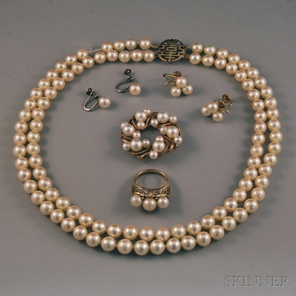 Appraisal: Small Group of Pearl Jewelry a Ming's double-strand cultured pearl