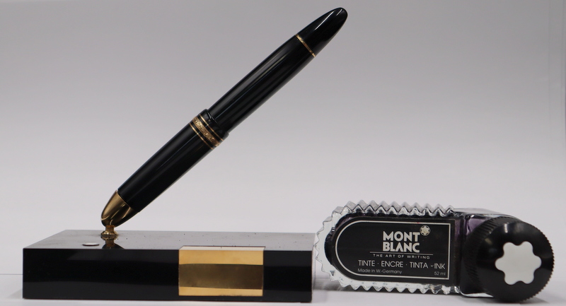 Appraisal: JEWELRY MONTBLANC NO MEISTERSTUCK FOUNTAIN Pen A German Montblanc model