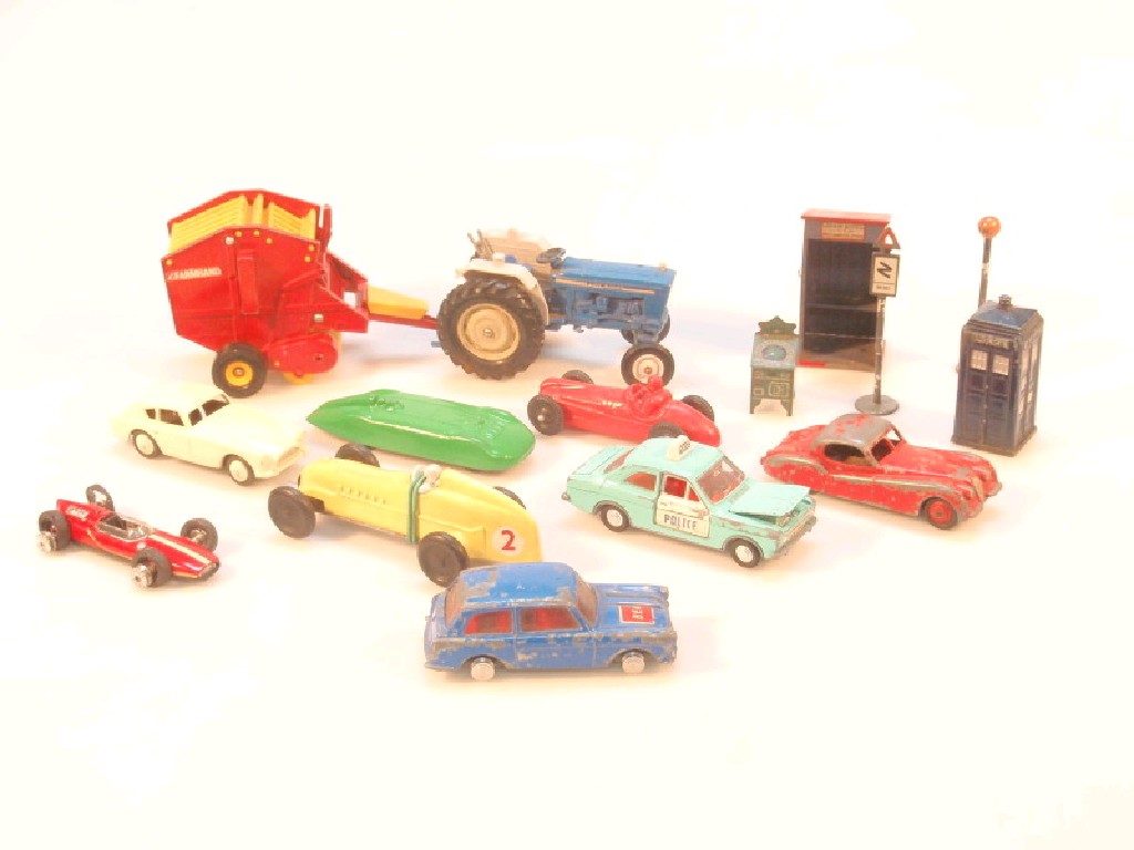 Appraisal: Assorted die-cast and other model vehicles play worn and unboxed