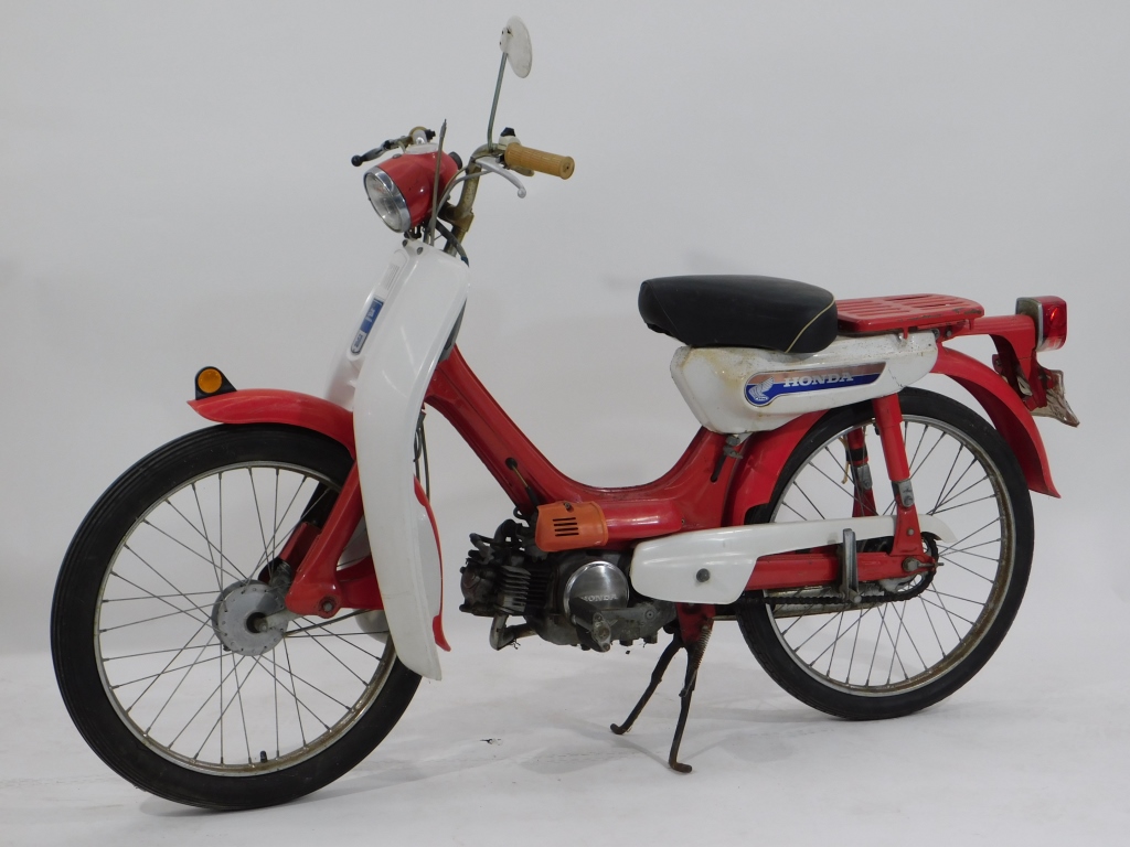 Appraisal: 'S LITTLE HONDA CC MOPED PC EA Japan Circa Cross