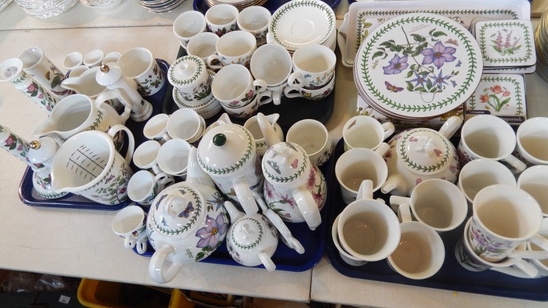 Appraisal: A large quantity of Portmeirion Botanic Gardens tea and other