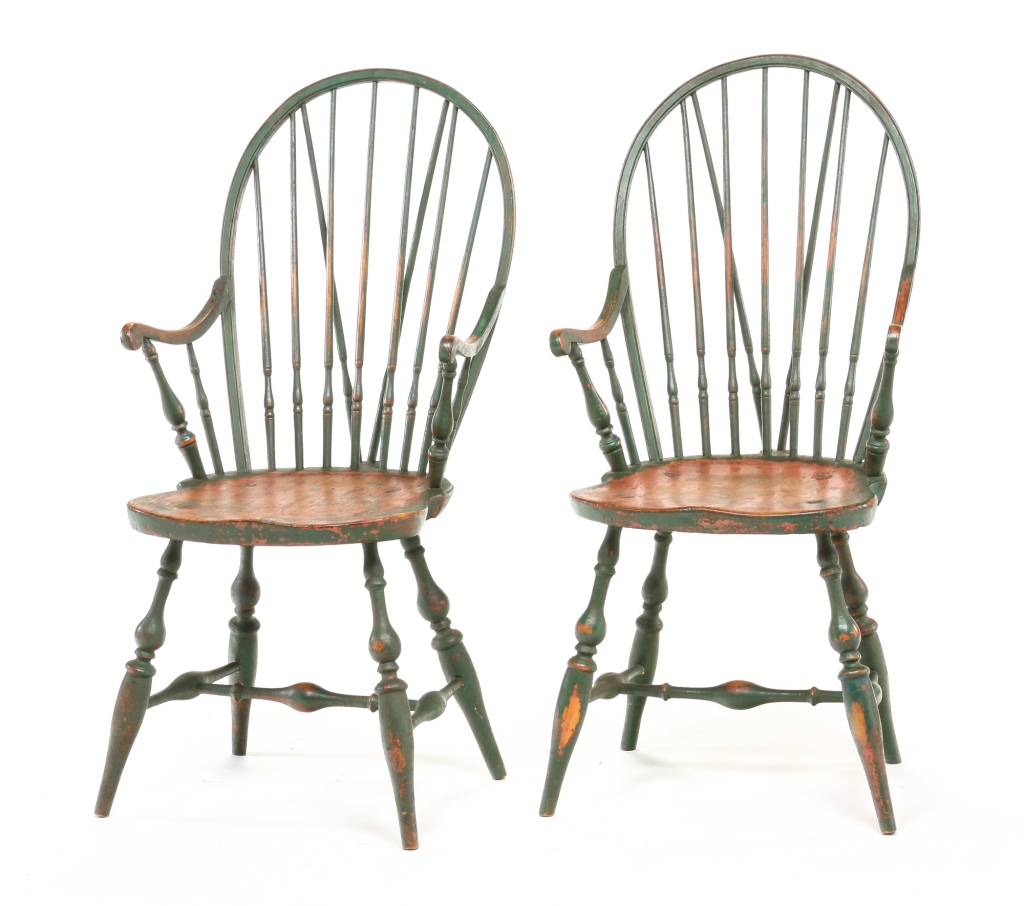 Appraisal: PAIR OF AMERICAN BRACEBACK WINDSOR ARMCHAIRS Late th century mixed