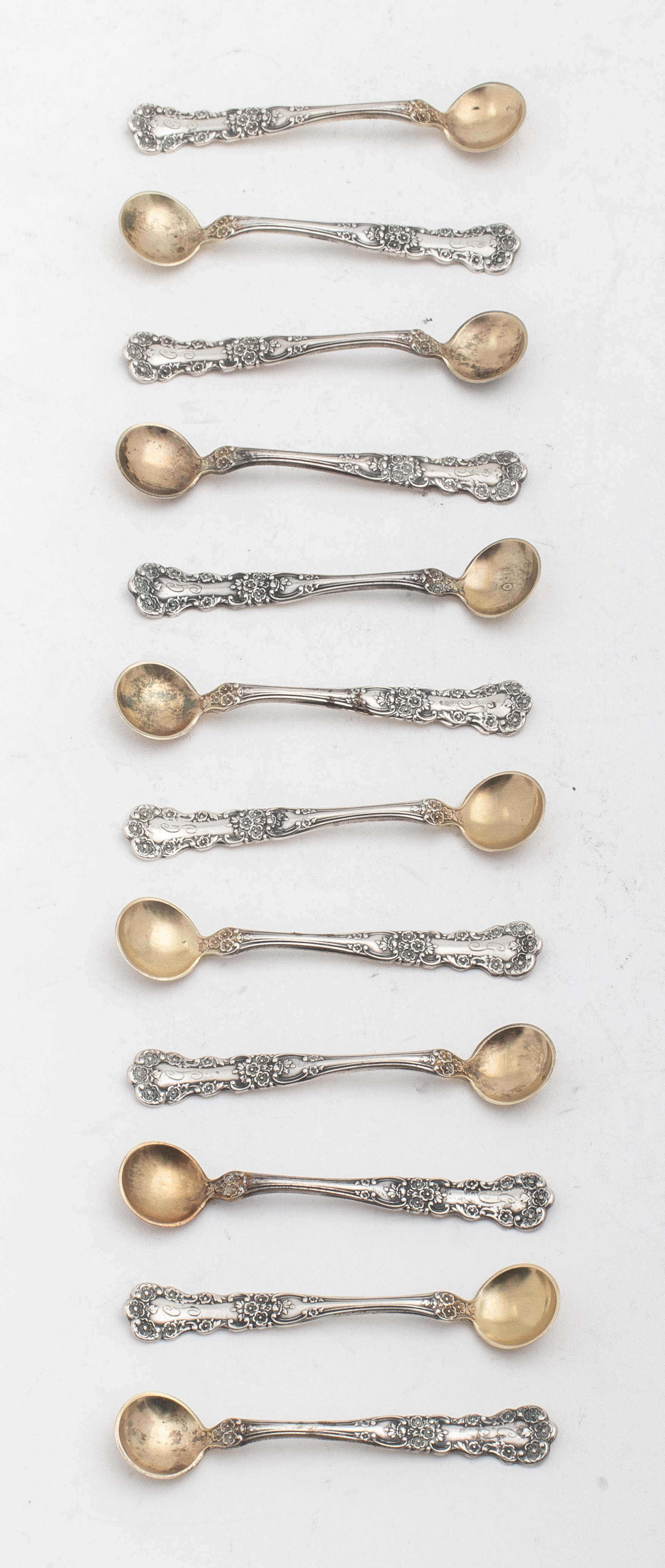 Appraisal: GORHAM STERLING BUTTERCUP INDIVIDUAL SALT SPOON Gorham sterling individual salt