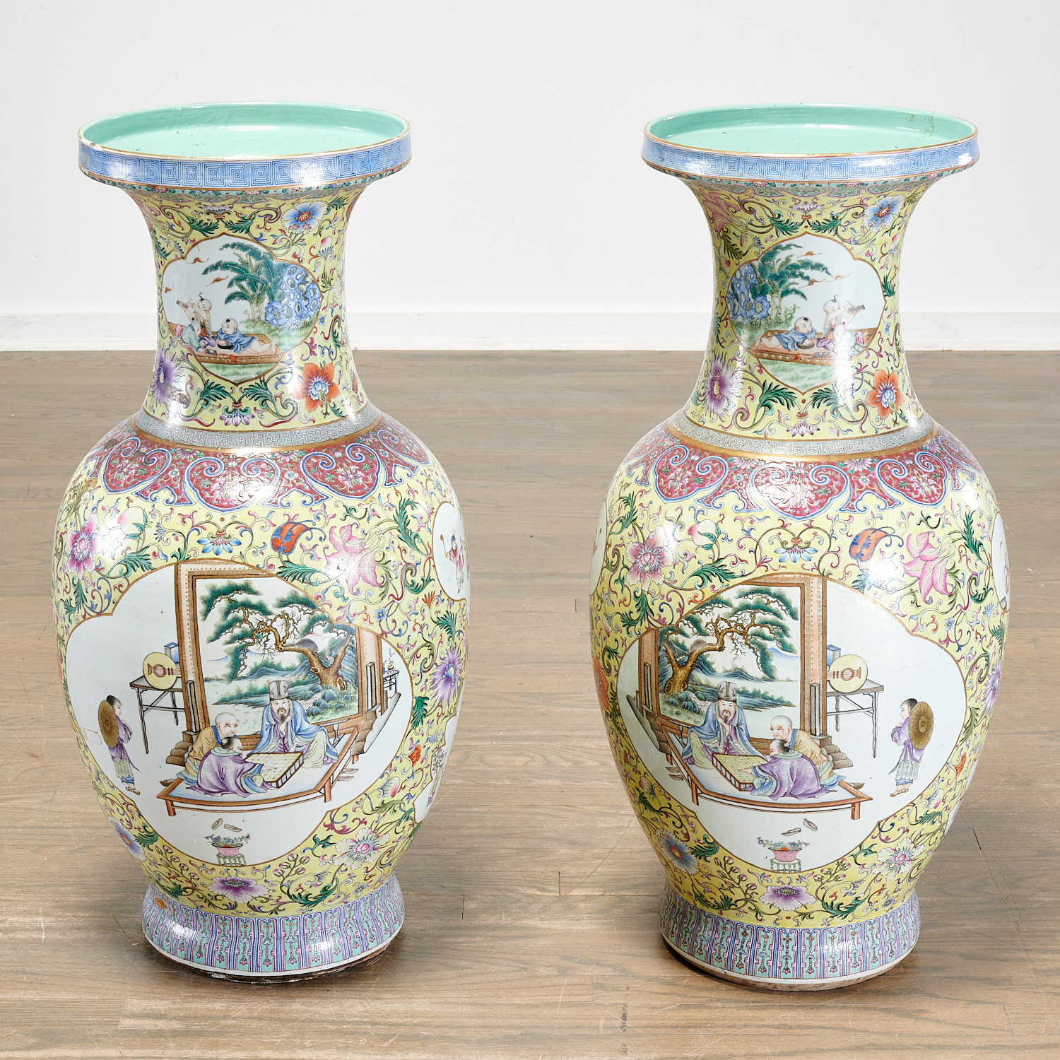 Appraisal: PAIR CHINESE FAMILLE JAUNE PORCELAIN PALACE VASES Qing Dynasty late