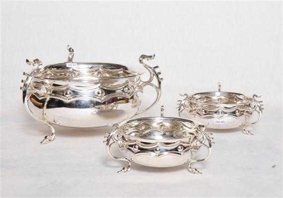 Appraisal: WAKELY WHEELER London BOWLS circa Silver Silversmith's mark D cm