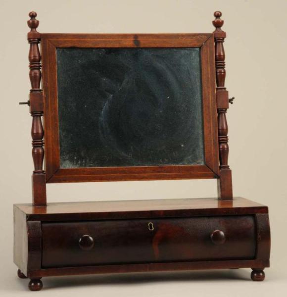 Appraisal: Massachusetts Sheraton Mahogany Dressing Mirror Description Circa With line inlaid